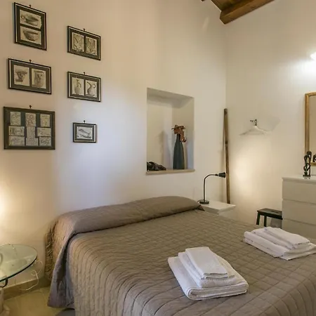 Tenuta Santa Lucia Holiday home *