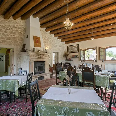 Tenuta Santa Lucia Feriehus