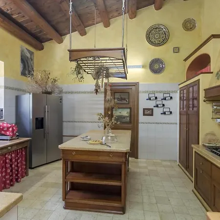 Tenuta Santa Lucia Holiday home